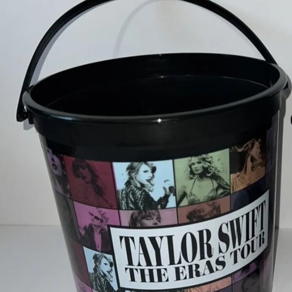 Taylor Swift Eras merchandise - Picture 3 of 5